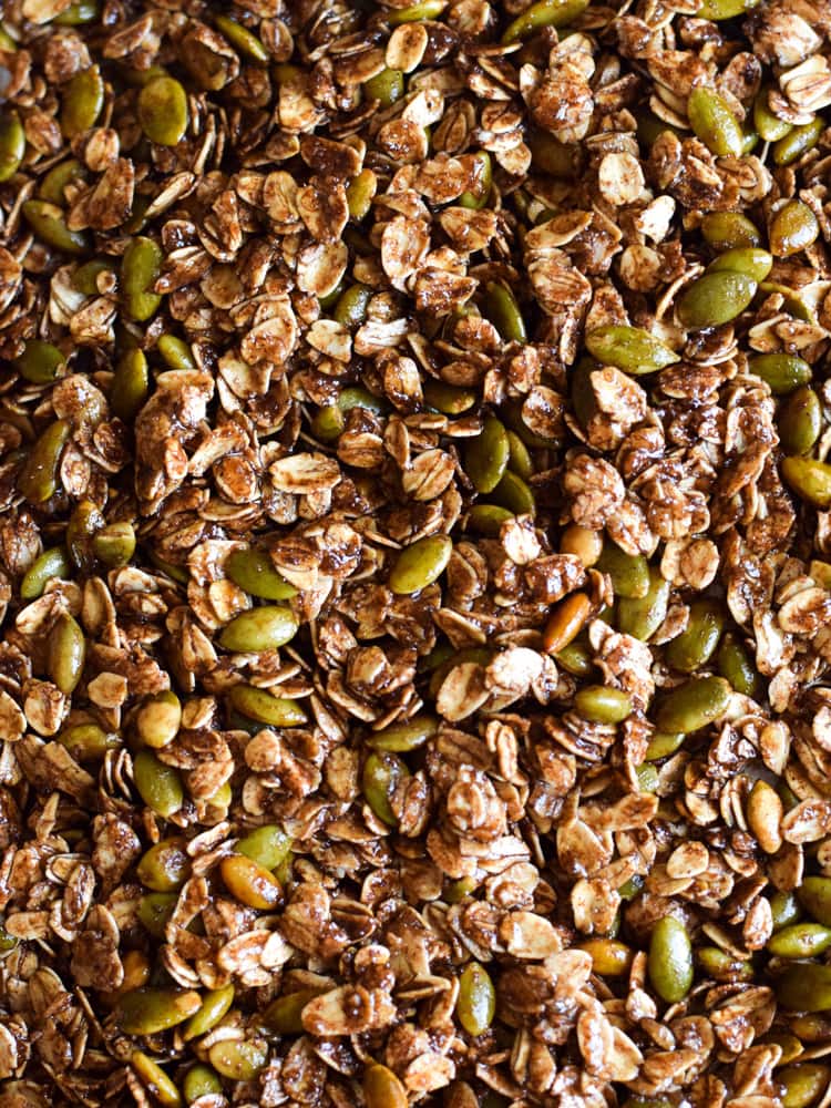 Made with wholesome rolled oats, Abuelita Mexican chocolate, pumpkin seeds and dried cranberries, this Mexican Chocolate Pumpkin Seed Granola is a delicious breakfast or snack any time of the day! (gluten free, vegetarian)