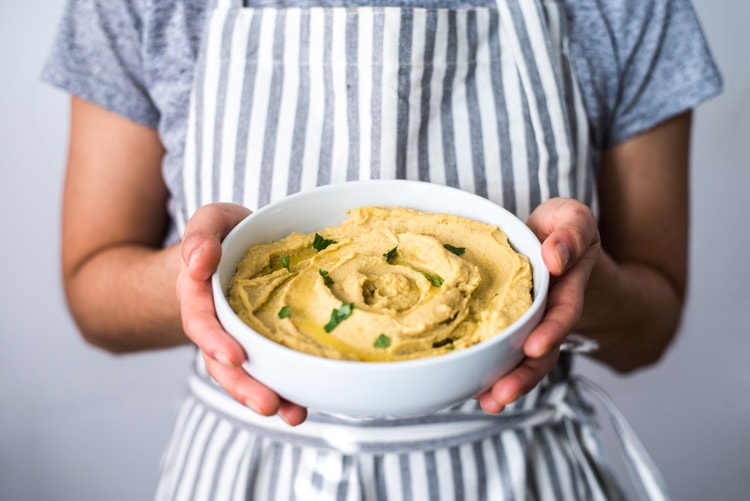 This Easy Lime Avocado Hummus made with avocados and chickpeas is the perfect healthy snack that requires no tahini! (gluten free, vegetarian, vegan)