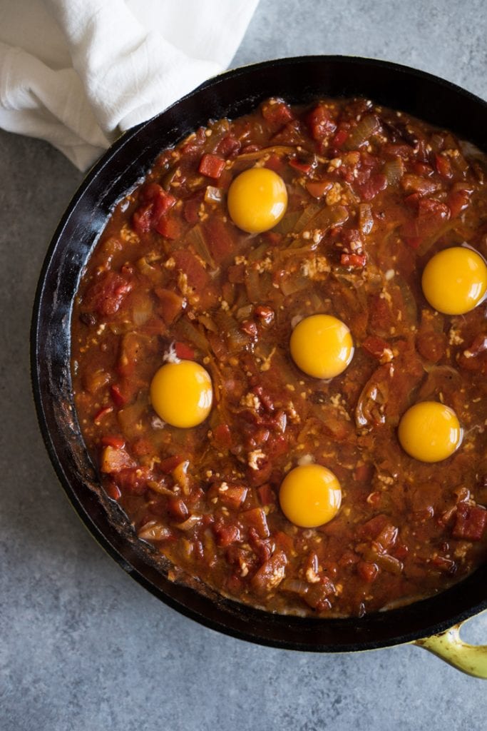 how to make shakshuka