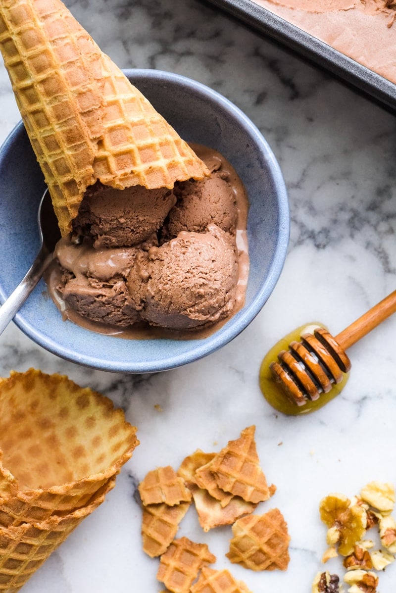This No Churn Mexican Chocolate Coconut Ice Cream is made with cocoa powder, cinnamon and sea salt for an easy decadent end of summer dessert!