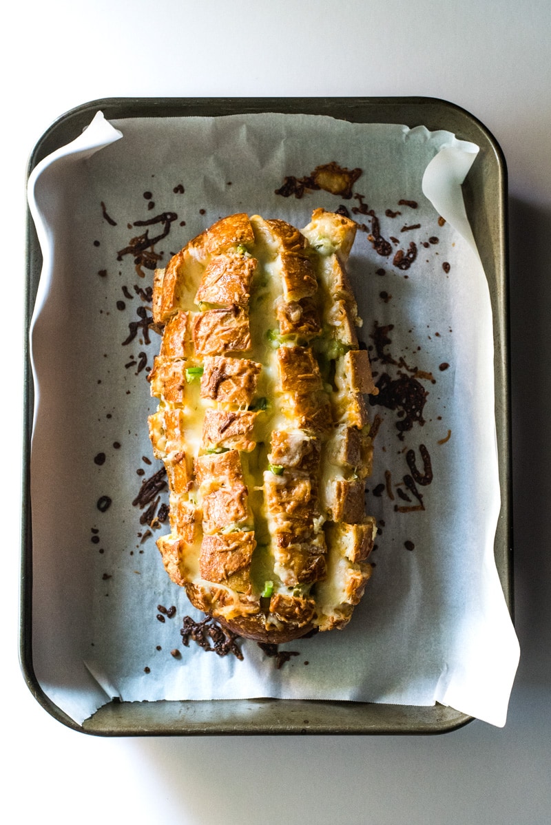 Cheesy, spicy and fun to eat, this Jalapeno Popper Pull Apart Bread is the perfect game day appetizer that's easy to make and ready in 35 minutes!