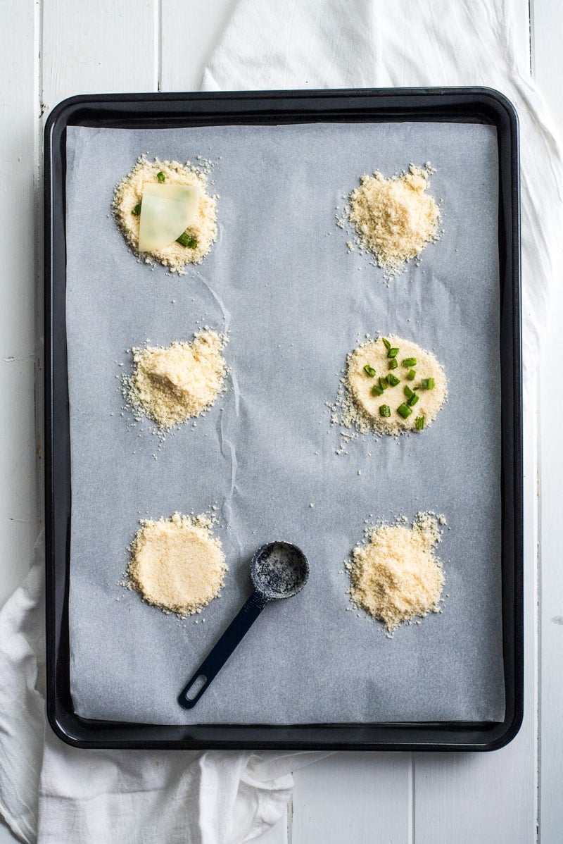 These Jalapeno Parmesan Crisps are an easy low carb snack that will satisfy your cravings for crunchy, salty and cheesy chips! Ready in only 15 minutes!