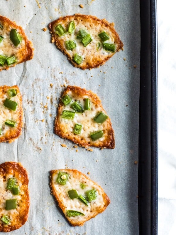 These Jalapeno Parmesan Crisps are an easy low carb snack that will satisfy your cravings for crunchy, salty and cheesy chips! Ready in only 15 minutes!