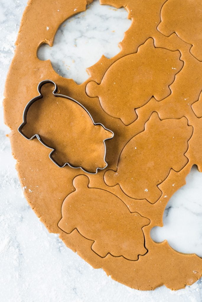 Marranitos (Mexican Gingerbread Pigs) are a pan dulce, or sweet bread, flavored with molasses and commonly found in Mexican bakeries. Best served with a cup of milk or coffee and eaten on weekend mornings!