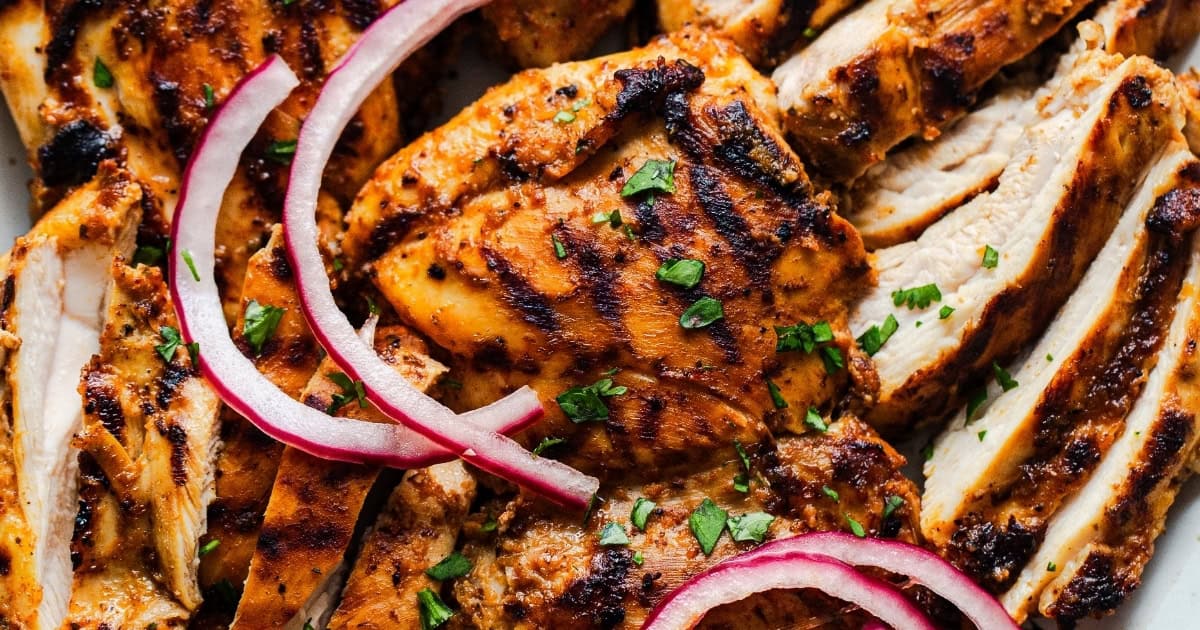 Copycat Chipotle Chicken Recipe - Isabel Eats