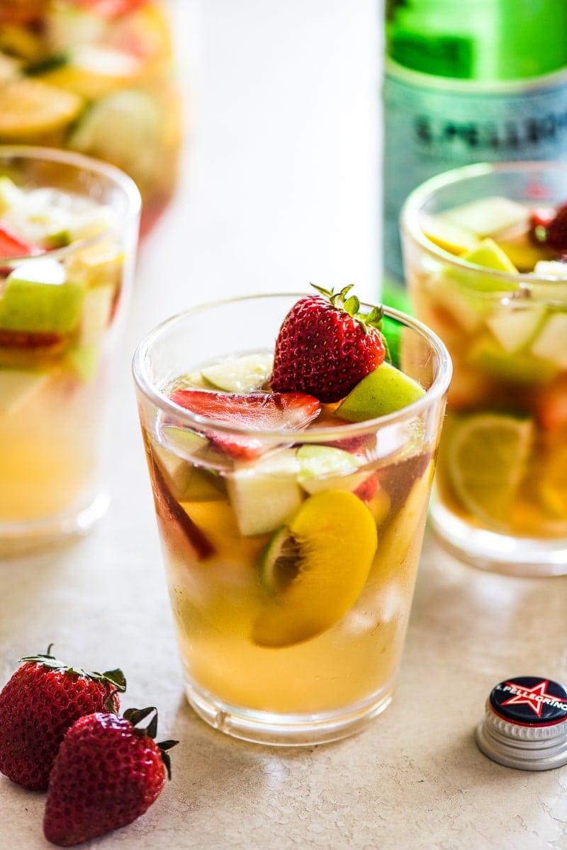 Easy White Sangria-image