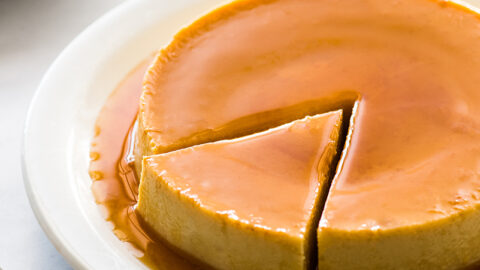 Easy Flan Recipe {Only 5 Ingredients!} - Isabel Eats