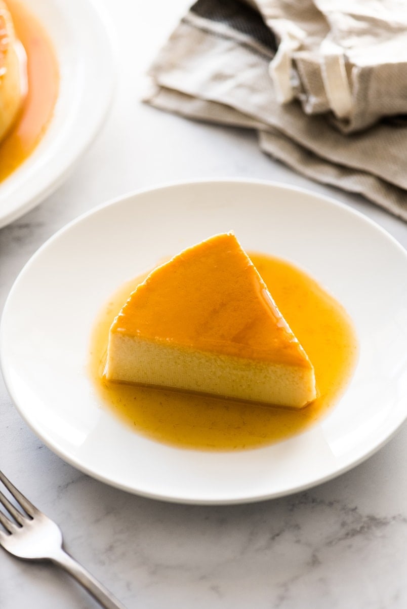 Easy Flan Recipe {Only 5 Ingredients!} - Isabel Eats