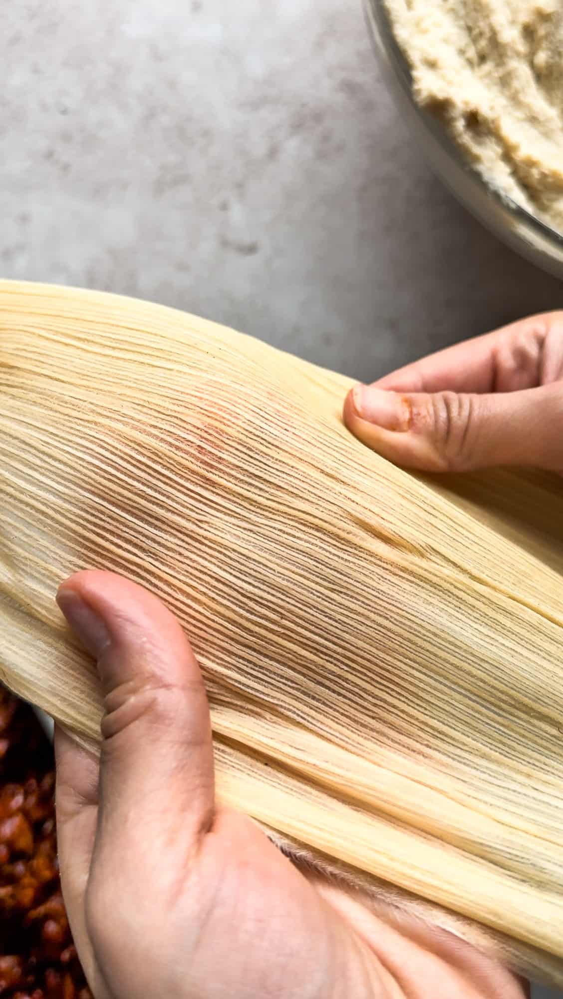 A close up of the ridges on a corn husk.