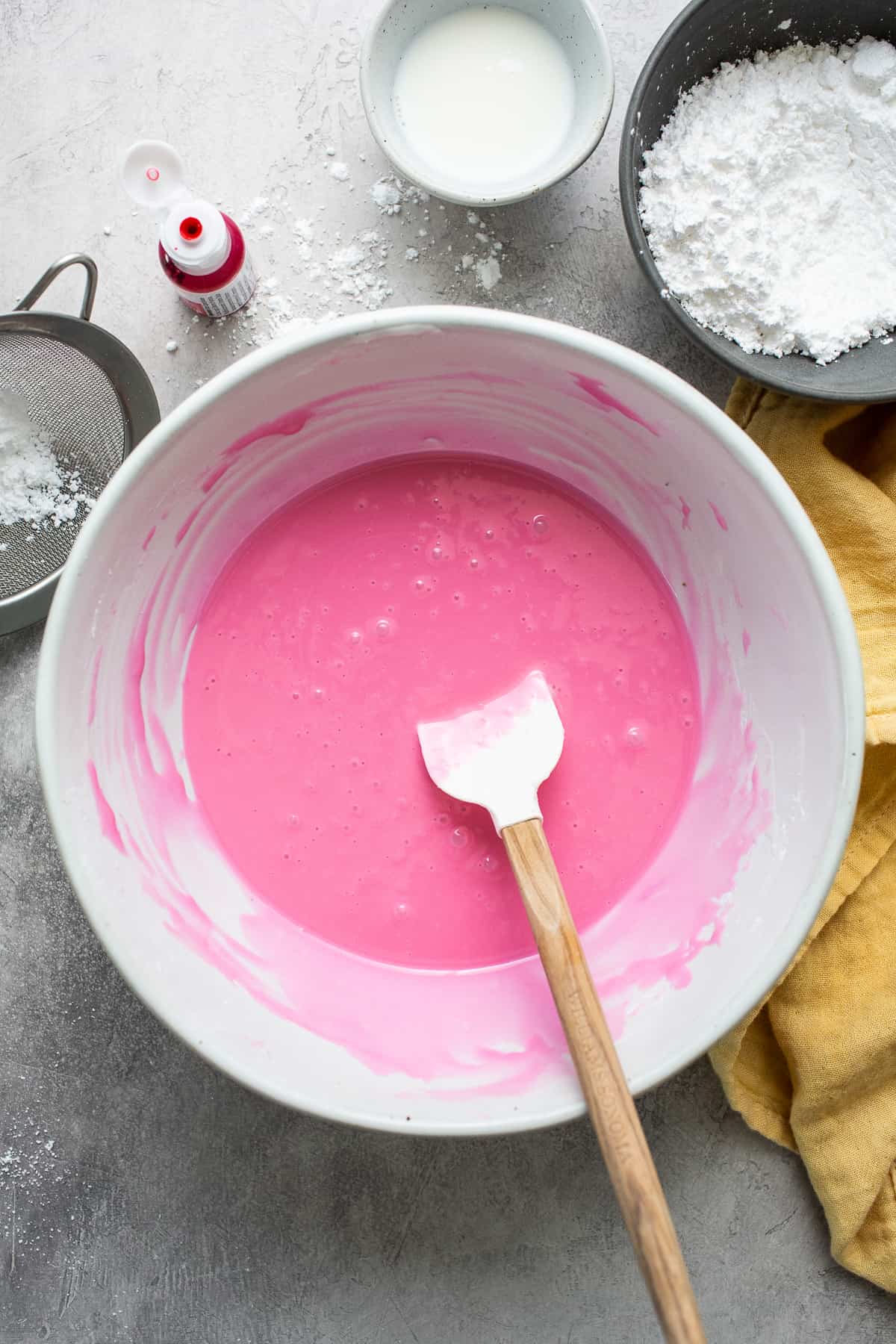 The cortadillo pink icing in a bowl ready to be spread.