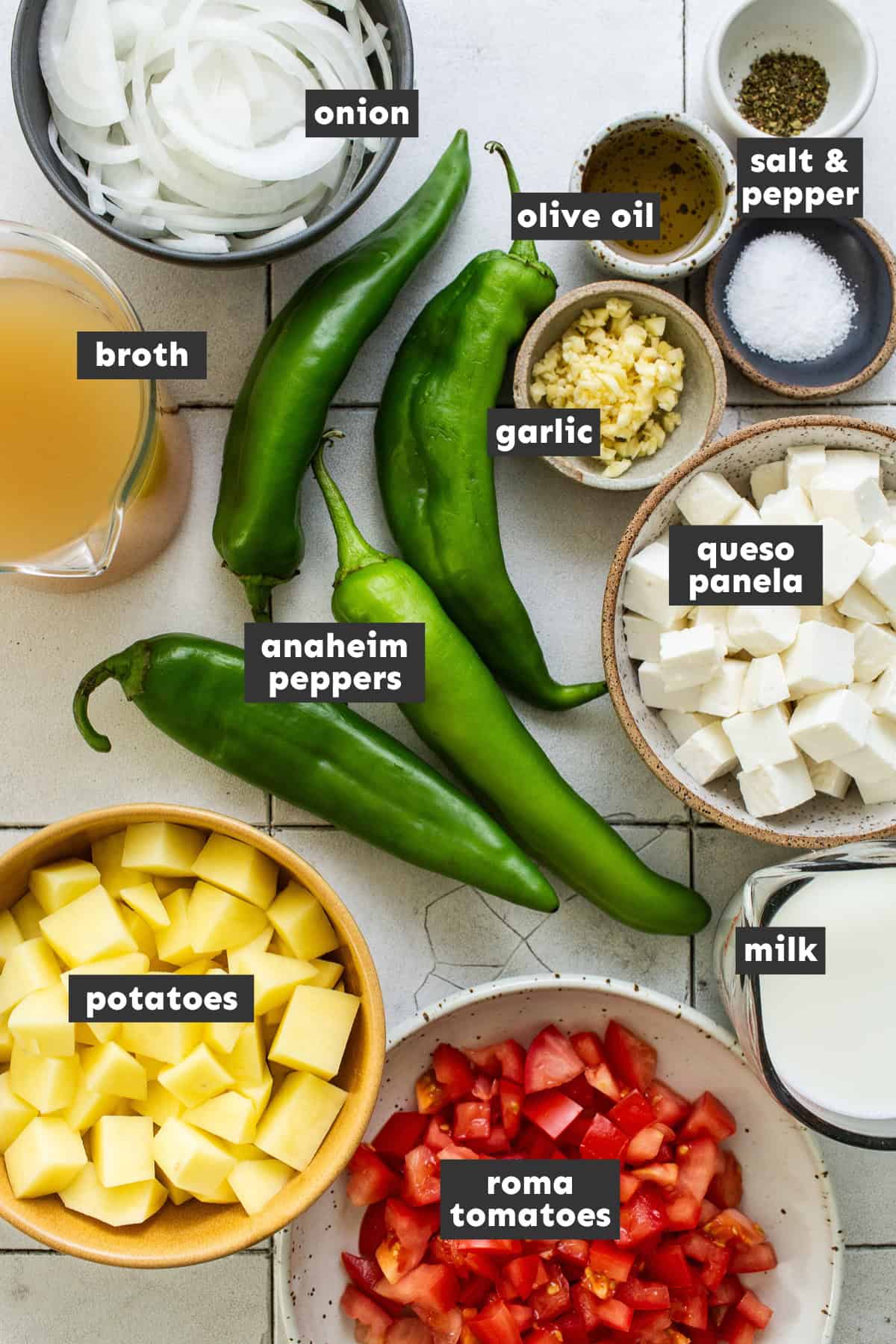 Ingredients in caldo de queso